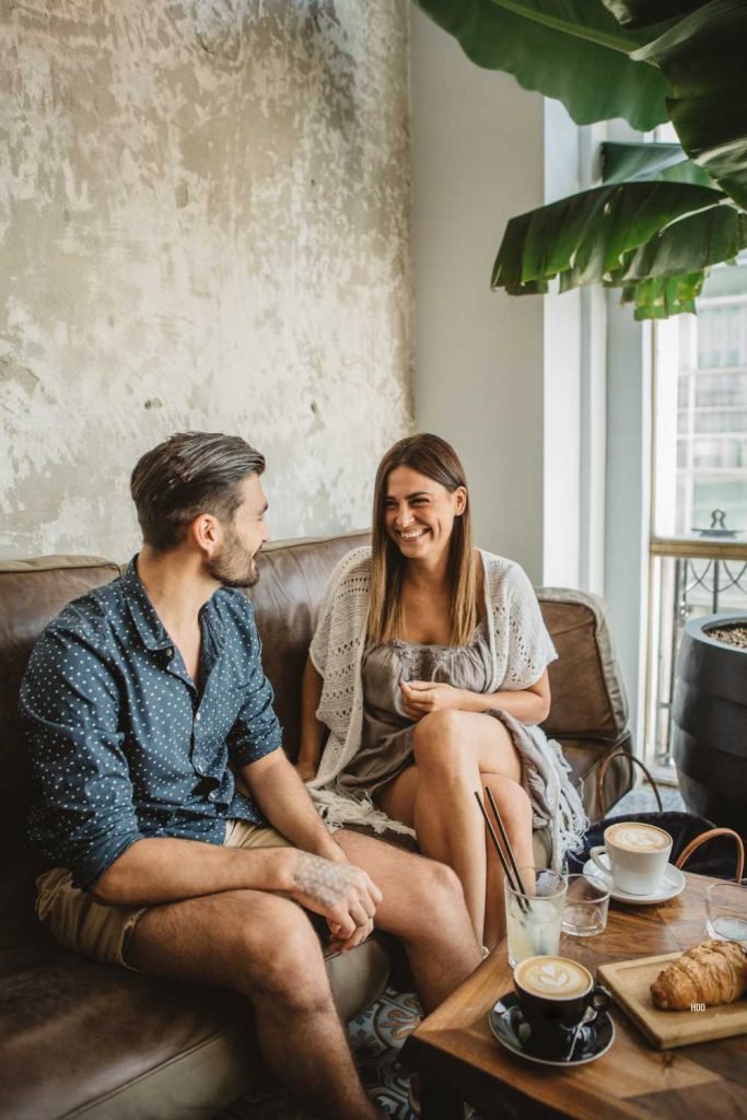 How to Walk Away From a Situationship You're Addicted To