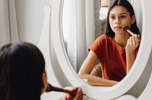 How to Spot a Narcissist Before You Fall Too Deep In Love With Him